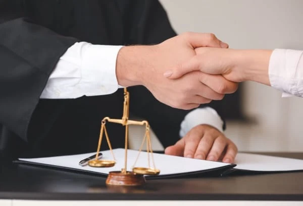 Workers' Comp Hearings: When You Really Need a Lawyer (and When You Might Not)